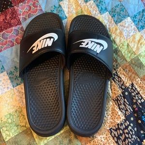 Men’s Nike slip on sandals